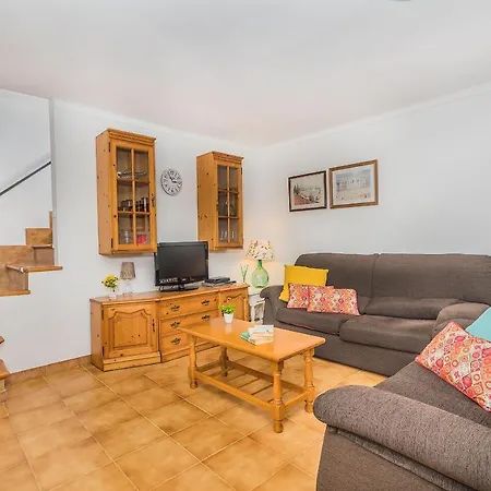 Sontuiri Den Jaume Holiday home