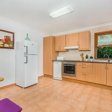 Sontuiri Den Jaume * 포엔샤