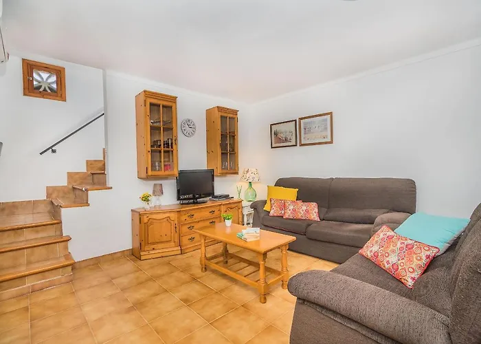 Sontuiri Den Jaume 펜션